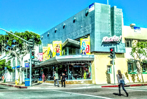 Gift Shop «Aahs! The Ultimate Gift Store», reviews and photos, 1090 Westwood Blvd, Los Angeles, CA 90024, USA