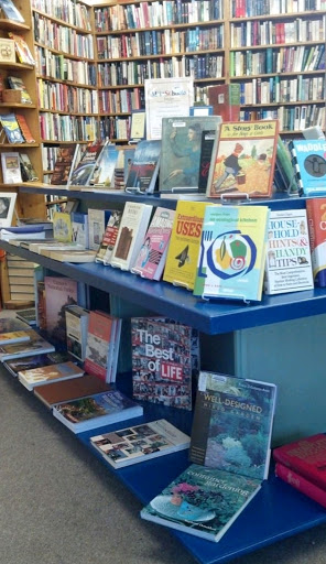 Book Store «Main Street Books Monroe LLC», reviews and photos, 110 E Main St #100, Monroe, WA 98272, USA