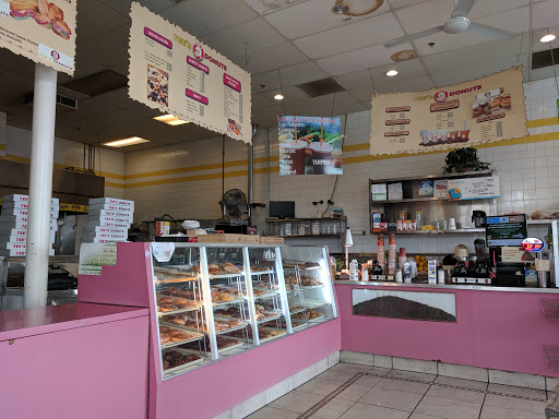 Donut Shop «Tee Donuts», reviews and photos, 325 E Anaheim St # A, Long Beach, CA 90813, USA