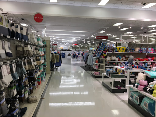 Department Store «Target», reviews and photos, 200 Promenade Blvd, Bridgewater, NJ 08807, USA