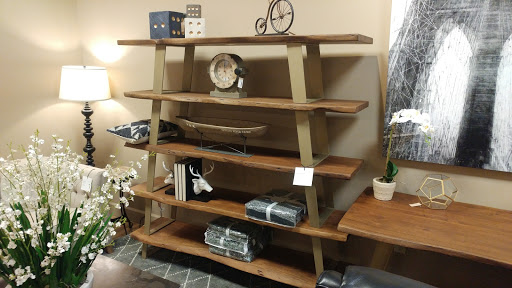 Furniture Store «Bassett Home Furnishings», reviews and photos, 5951 S 180th St, Tukwila, WA 98188, USA