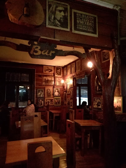 BouleBar Pub & Bar
