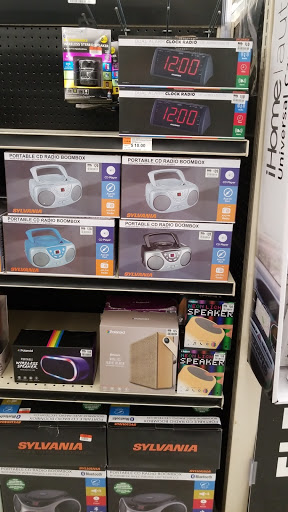 Discount Store «Big Lots», reviews and photos, 1374 W Main St, Lewisville, TX 75067, USA