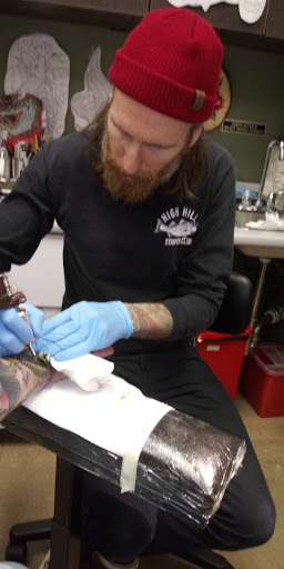 Tattoo Shop «Da Vinci Tattoo», reviews and photos, 3247 Sunrise Hwy, Wantagh, NY 11793, USA