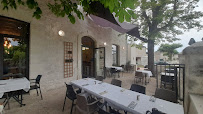Atmosphère du Restaurant L’École à Barguelonne-en-Quercy - n°2