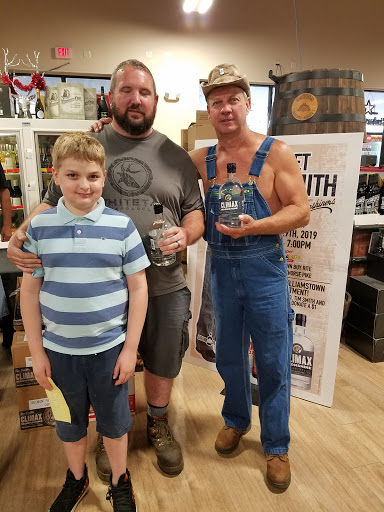 Liquor Store «Buy-Rite Liquors Williamstown», reviews and photos, 2031 N Black Horse Pike, Williamstown, NJ 08094, USA