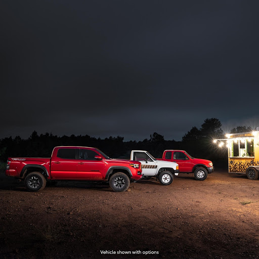 Car Dealer «Grants Pass Toyota», reviews and photos, 375 Redwood Hwy, Grants Pass, OR 97527, USA