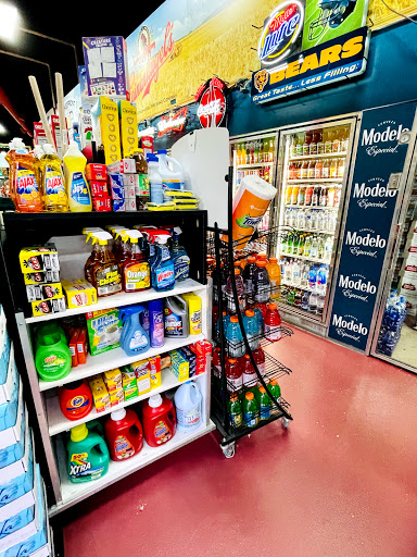 Convenience Store «Circle K», reviews and photos, 130 N Water St, Milwaukee, WI 53202, USA