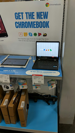 Electronics Store «Best Buy», reviews and photos, 7949 Towne Center Pkwy, Papillion, NE 68046, USA