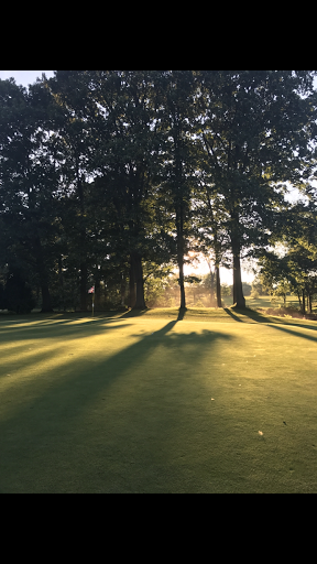 Golf Course «Olde Dutch Mill Golf Course & Sports Bar», reviews and photos, 2745 Grandview Rd, Lake Milton, OH 44429, USA