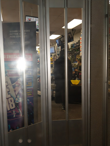 Video Game Store «GameStop», reviews and photos, 708 E Arrow Hwy, Pomona, CA 91767, USA