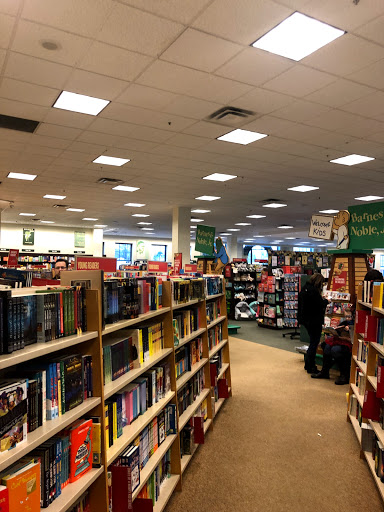 Book Store «Barnes & Noble», reviews and photos, 1 Levee Way, Newport, KY 41071, USA