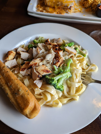 Shopping Mall «Beards Hill Plaza Shopping Center», reviews and photos, 949 Beards Hill Rd, Aberdeen, MD 21001, USA