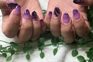 Manning Nails and Beauty image