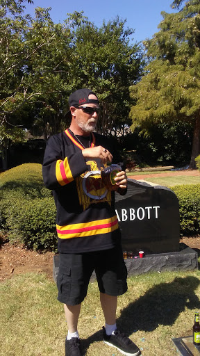 Funeral Home «Moore Funeral Home», reviews and photos, 1219 N Davis Dr, Arlington, TX 76012, USA