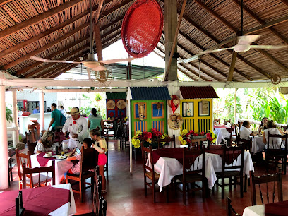 Restaurante La Casa del Folclor - Calle 33 #5P-59, Praderas de Amborco, Neiva, Huila, Colombia