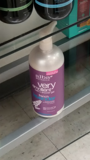 Department Store «T.J. Maxx», reviews and photos, 13560 Whittier Blvd, Whittier, CA 90605, USA