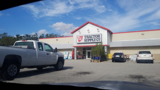 Home Improvement Store «Tractor Supply Co.», reviews and photos, 2619 US-1, Mims, FL 32754, USA