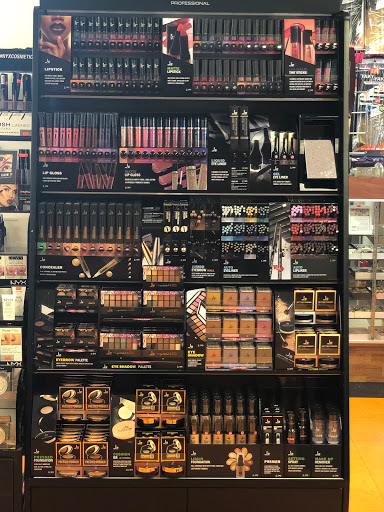 Beauty Supply Store «Palm Drive Beauty Supply & Shoes», reviews and photos, 636 W Palm Dr, Homestead, FL 33034, USA
