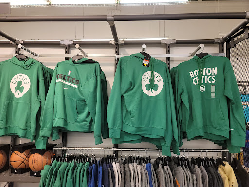 Clothing Store «Nike Clearance Store», reviews and photos, 4099 S Plaza Dr, Memphis, TN 38116, USA