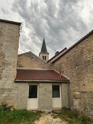 Eglise Saint Pierre à Asnières-en-Montagne