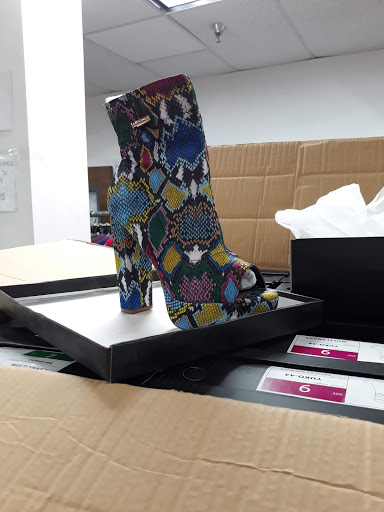 Uniform Store «Scrub Pro Uniforms & Alko Clothing Outlet», reviews and photos, 8801 Kelso Dr, Baltimore, MD 21221, USA