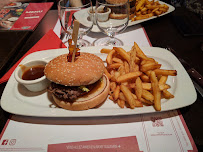 Hamburger du Restaurant de grillades Hippopotamus Steakhouse à Paris - n°11