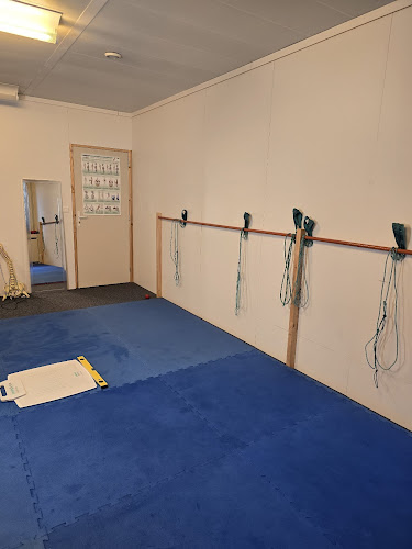 Kommentare und Rezensionen über Posturo.Life / Stop Mal Au Dos