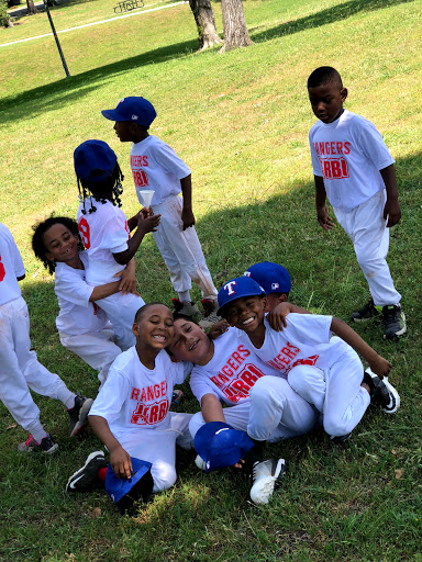 Park «Martin Weiss Park», reviews and photos, 3400 W Clarendon Dr, Dallas, TX 75211, USA