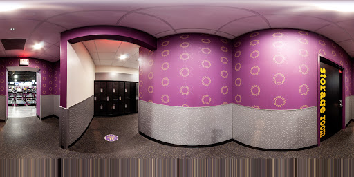 Gym «Planet Fitness», reviews and photos, 55 Crystal Ave Suite 402, Derry, NH 03038, USA