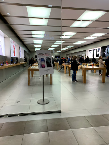 Computer Store «Apple Fashion Place», reviews and photos, 6191 State St, Murray, UT 84107, USA