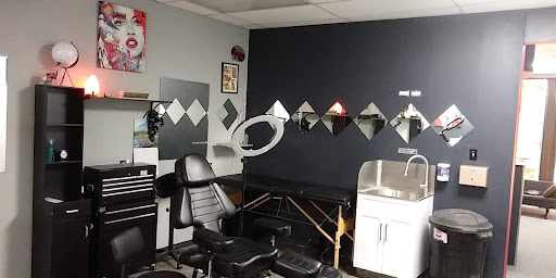 Explore good neck tattoo ideas, creative tattoo ideas in Schaumburg, available at Urban Rebels Ink