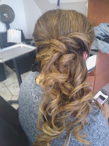Beauty Salon «New Look Hair Salon», reviews and photos, 27151 Van Dyke, Warren, MI 48093, USA