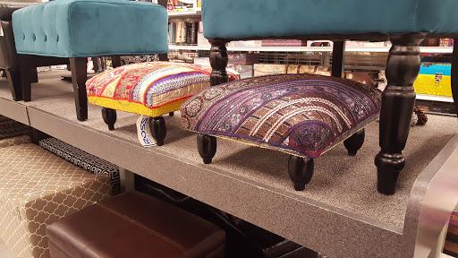 Clothing Store «Ross Dress for Less», reviews and photos, 3255 SW Cedar Hills Blvd, Beaverton, OR 97005, USA