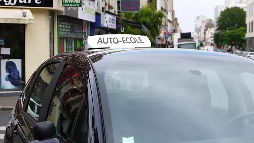 Cesr Révolution à Montreuil, Seine-Saint-Denis