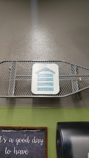 Laundromat «San Antonio Coin Laundry», reviews and photos, 177 N San Antonio Ave, Upland, CA 91786, USA