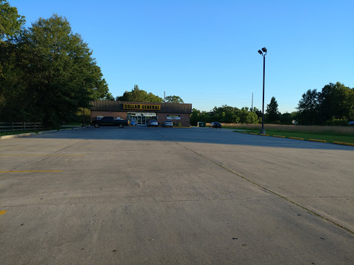 Discount Store «Dollar General», reviews and photos, 19320 Florida Blvd, Albany, LA 70711, USA