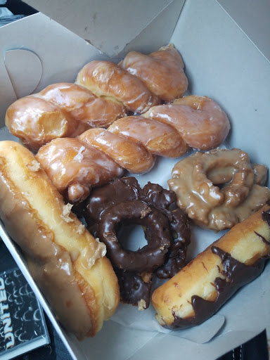 Donut Shop «Allstar Donuts», reviews and photos, 2054 Treat Blvd # 24, Walnut Creek, CA 94598, USA