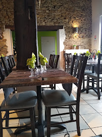 Atmosphère du Restaurant L'Olivier à Bavans - n°5