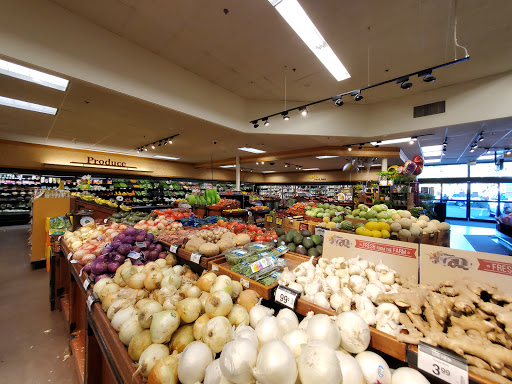 Grocery Store «Quality Food Center», reviews and photos, 17847 1st Avenue South, Normandy Park, WA 98148, USA