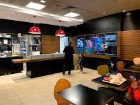 Atmosphère du Restauration rapide McDonald's Crimée à Paris - n°15