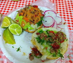 Tacos Los Chuchos photo
