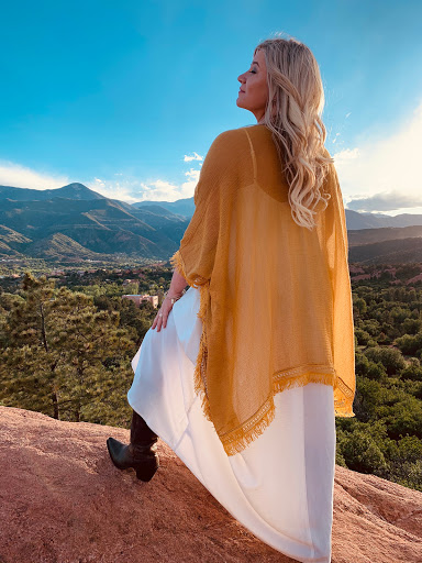 Beauty Salon «Lotus Salon and Spa», reviews and photos, 202 E Cheyenne Mountain Blvd # Q, Colorado Springs, CO 80906, USA