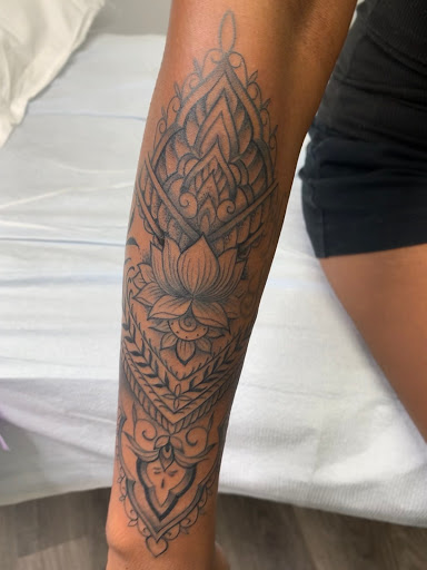 Tattoo Shop «Trilogy Tattoo Co», reviews and photos, 701 Lynnhaven Pkwy, Virginia Beach, VA 23452, USA