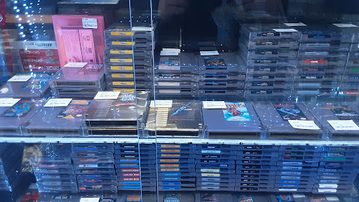 Video Game Store «Beltline Play N Trade», reviews and photos, 2500 E Beltline Ave SE, Grand Rapids, MI 49546, USA