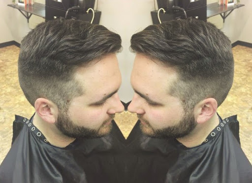 Hair Salon «Jagged Edge Salon & Boutique», reviews and photos, 3162 Dixie Hwy, Erlanger, KY 41018, USA