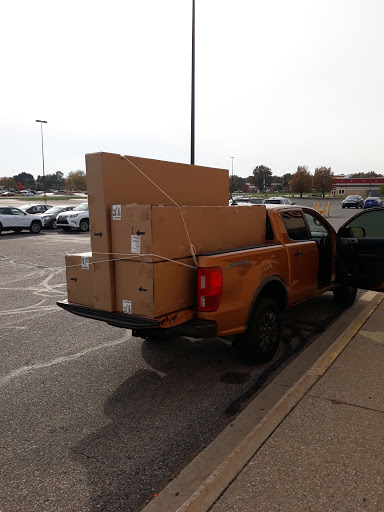 Furniture Store «Furniture and Mattress Warehouse», reviews and photos, 12386 Felch St, Holland, MI 49424, USA