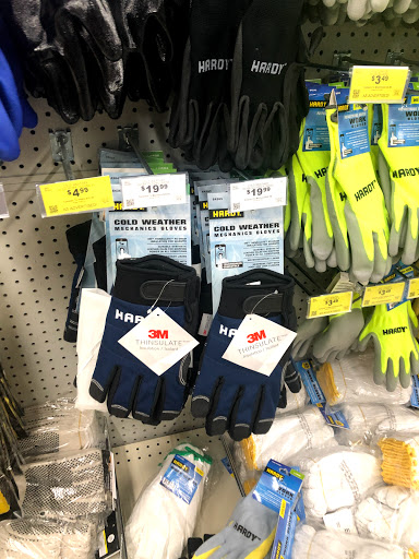 Hardware Store «Harbor Freight Tools», reviews and photos, 34600 Warren Rd, Westland, MI 48185, USA