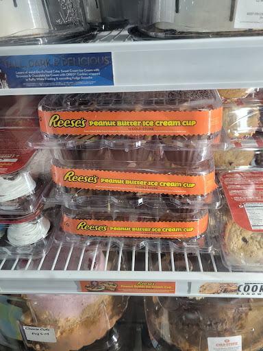 Ice Cream Shop «Cold Stone Creamery», reviews and photos, 2923 W Bay Dr, Belleair Bluffs, FL 33770, USA