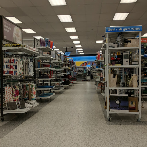 Clothing Store «Ross Dress for Less», reviews and photos, 380 Marketplace Blvd, Hamilton Township, NJ 08691, USA